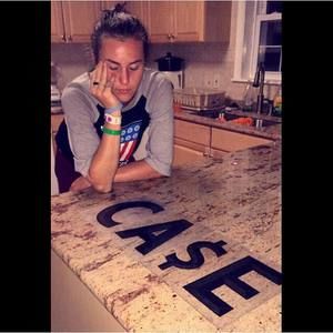 Meet your Posher, Casey